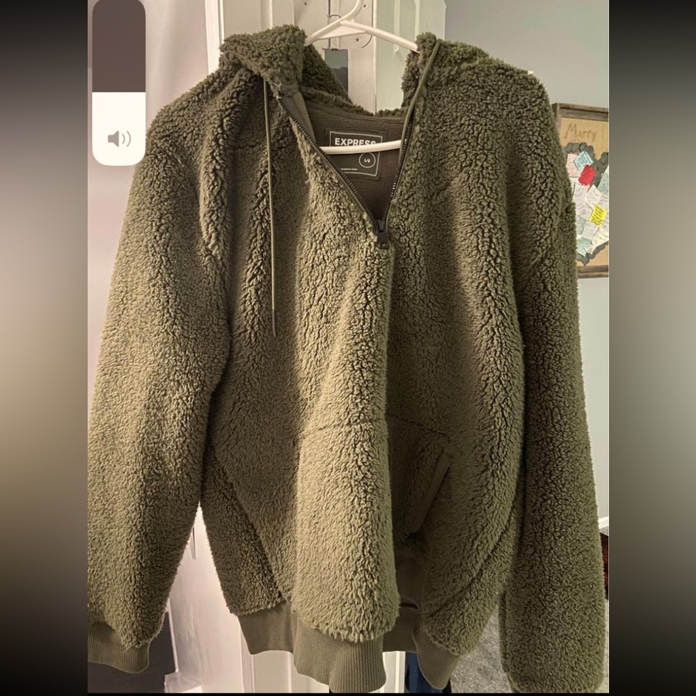 Men’s olive green Sherpa pullover